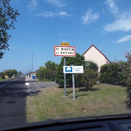 Maison De Vacances A Saint Martin De Brehal Pres De Granville ภายนอก รูปภาพ